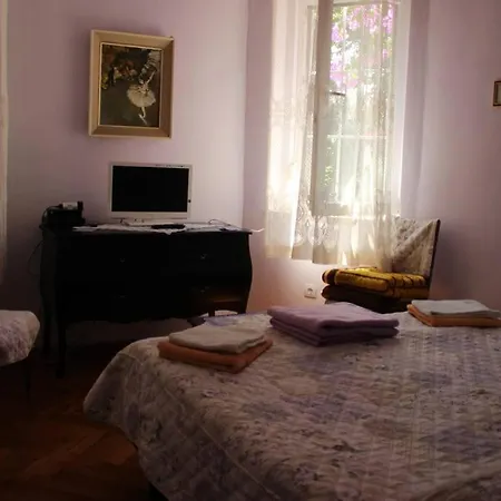 Flora Maris With A Terrace Apartamento *